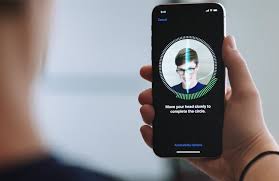 iPhone X - Are you training Face ID to use your sibling's face?
